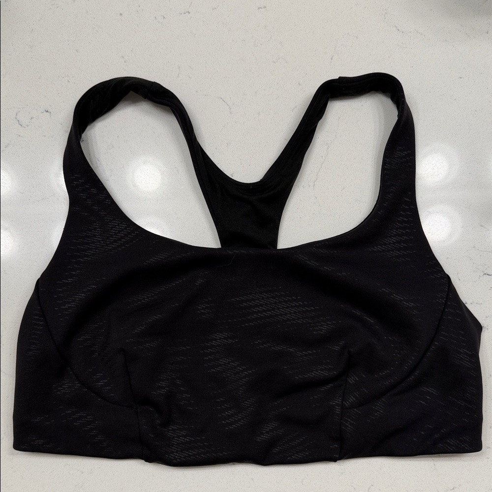 Lululemon Wunder Train Bra Foil *Medium Support, C/D Cup Shapeshifter Foil Black